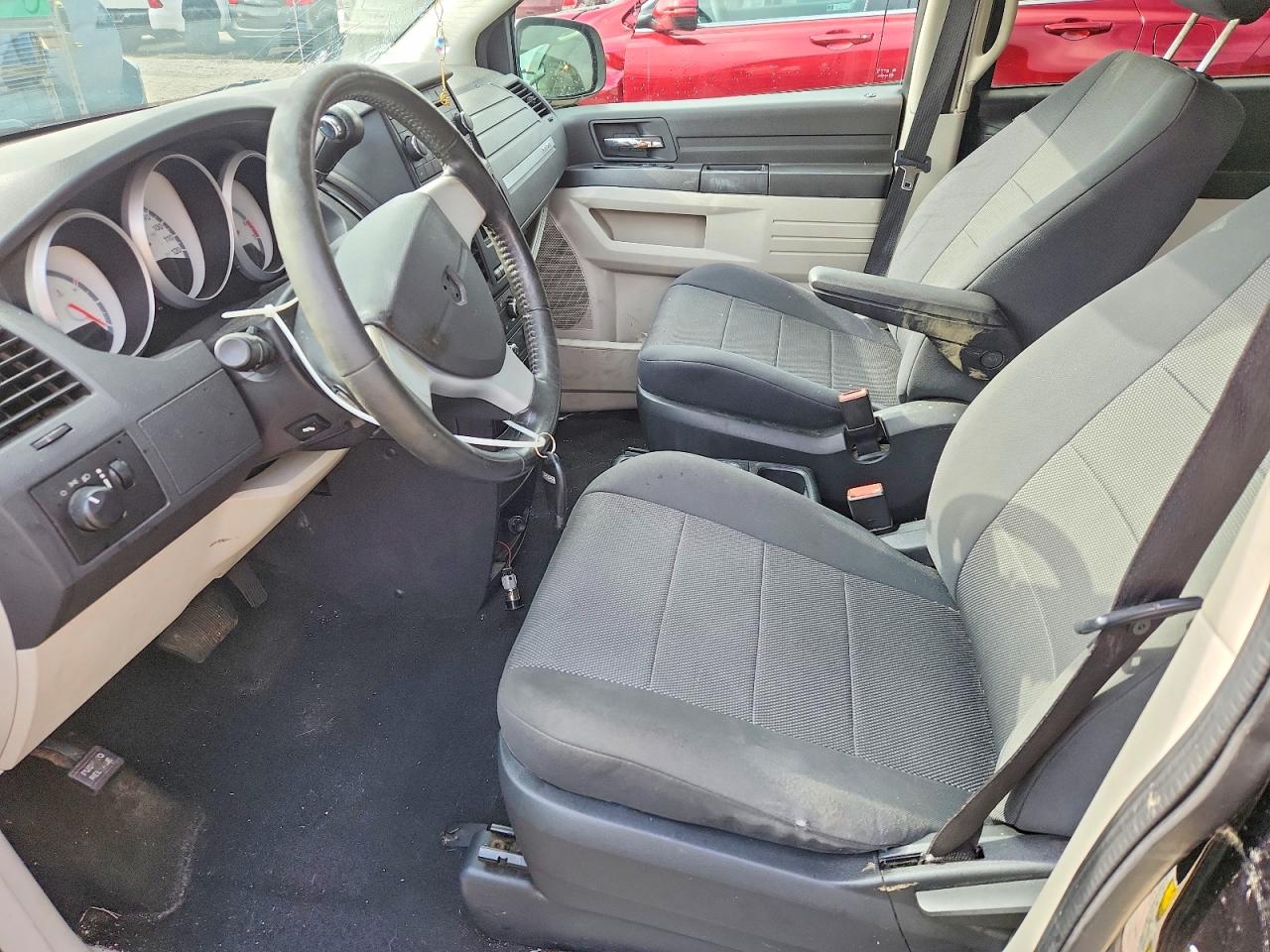 Dodge Caravan Se
