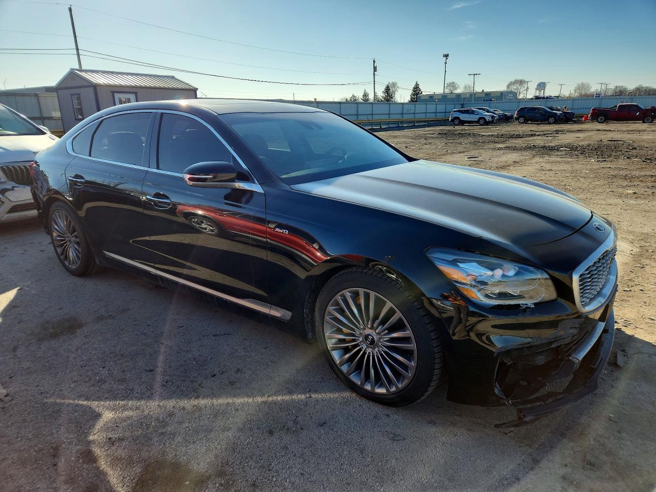 Kia K900 Luxury