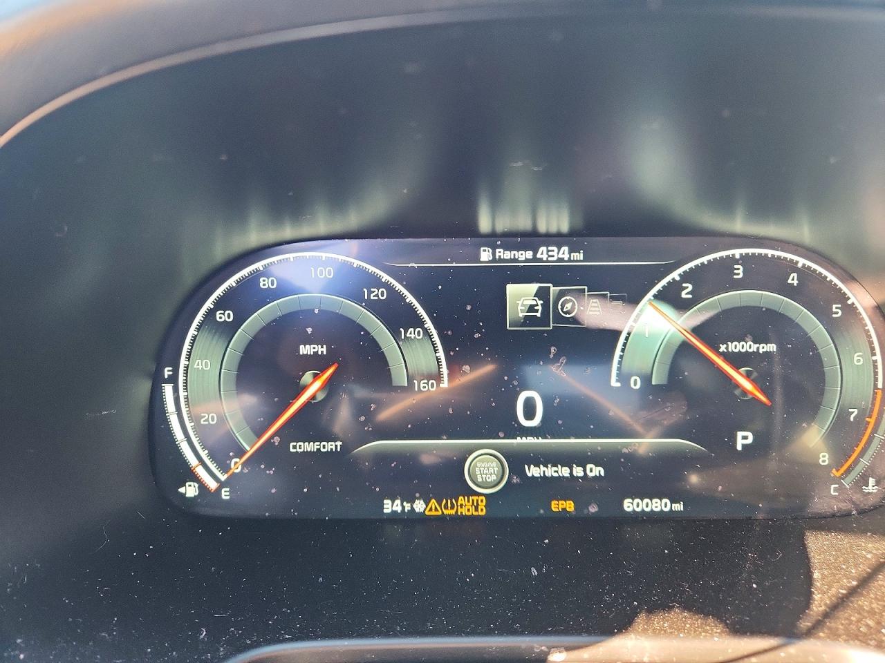 Kia K900 Luxury