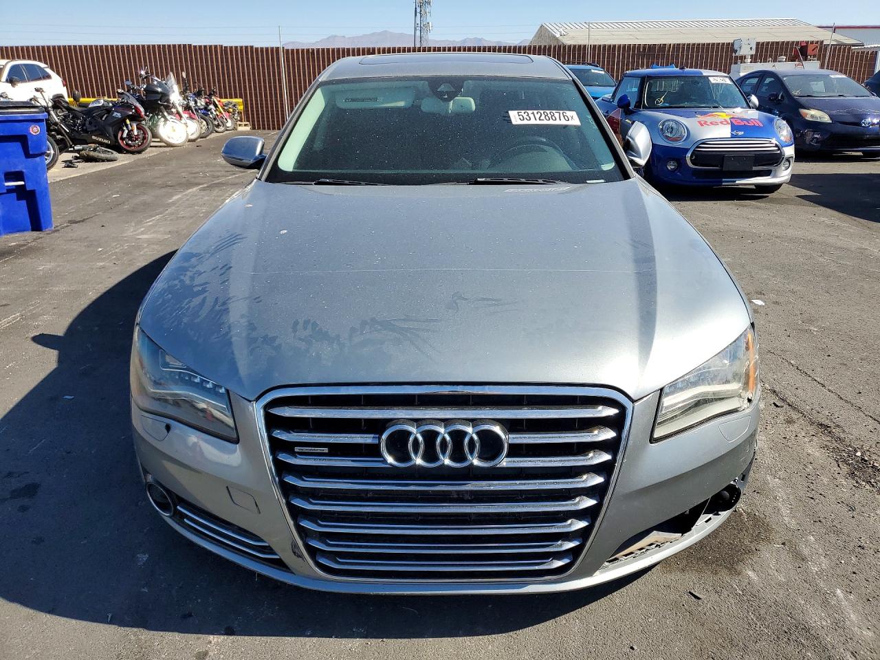 Audi A8 L Quattro