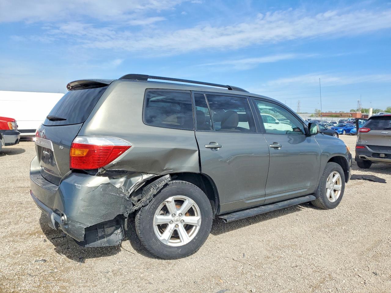 Toyota Highlander Base