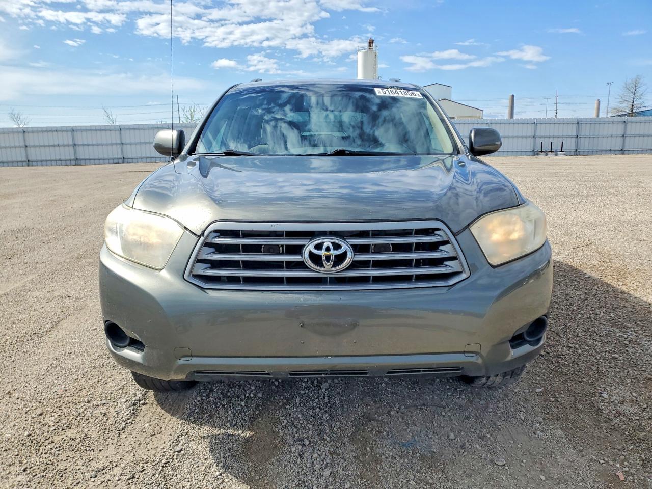 Toyota Highlander Base