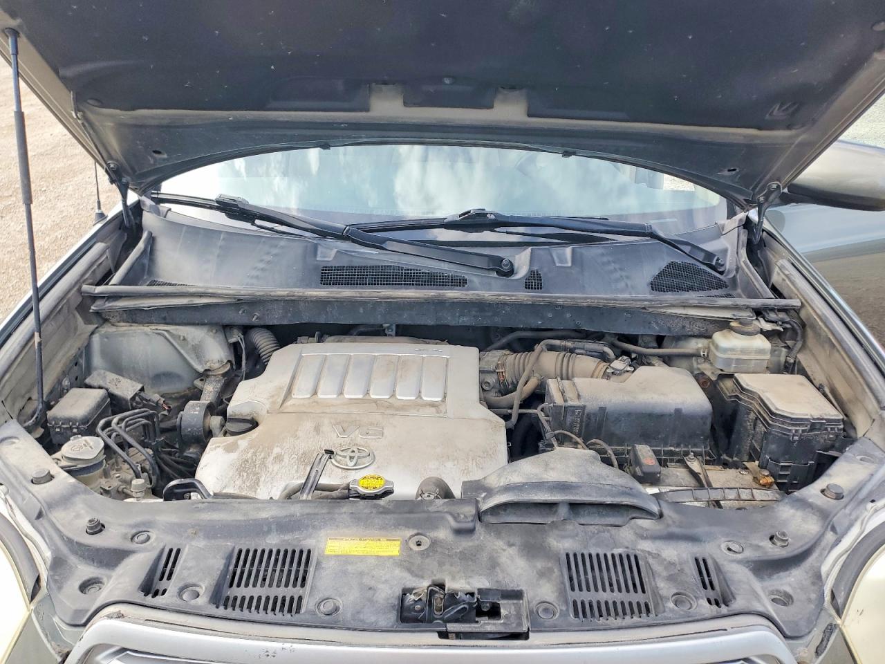 Toyota Highlander Base