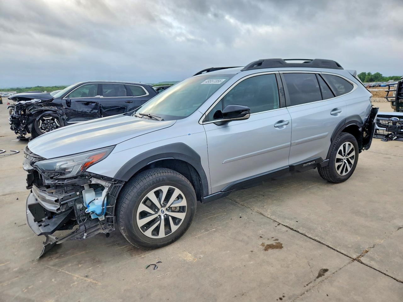 Salvage Subaru Legacy Image