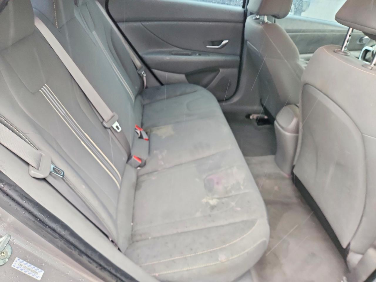 Hyundai ELANTRA Blue