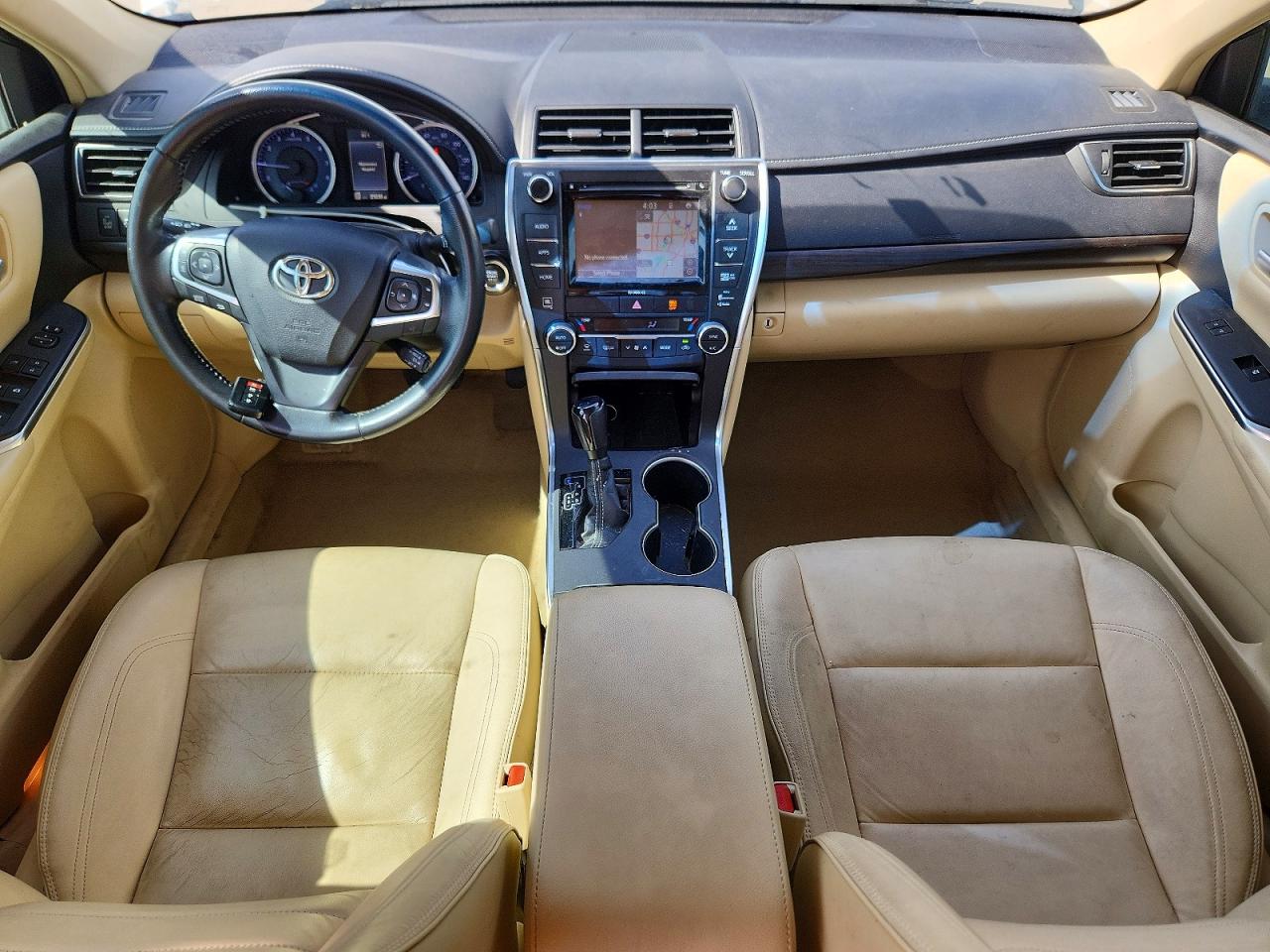 Toyota Camry Xle V6