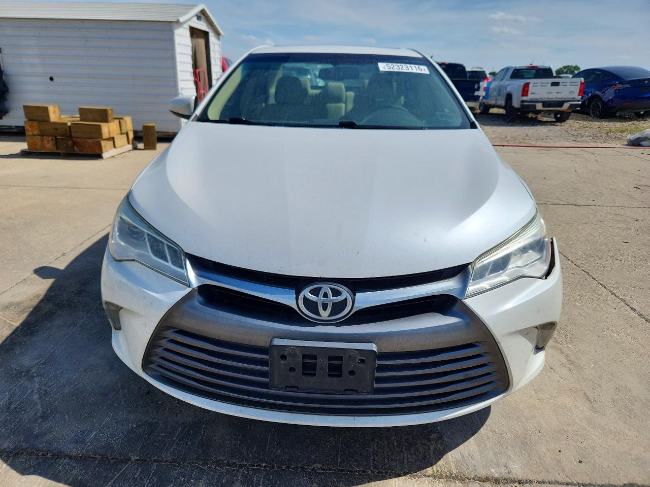 Toyota Camry Xle V6