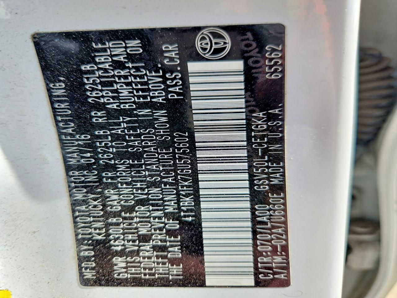Toyota Camry Xle V6