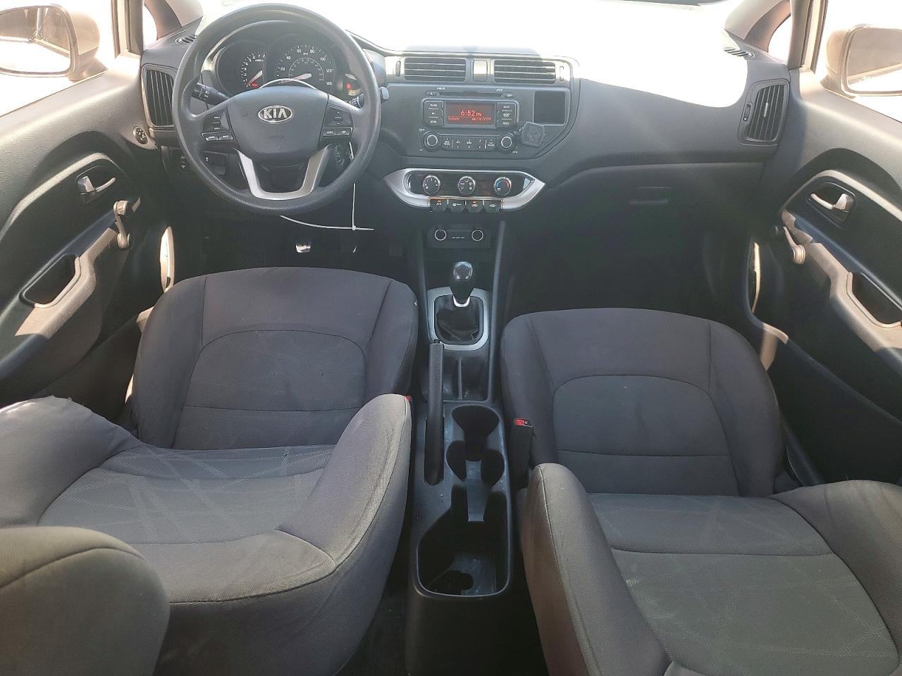 Kia Rio Lx
