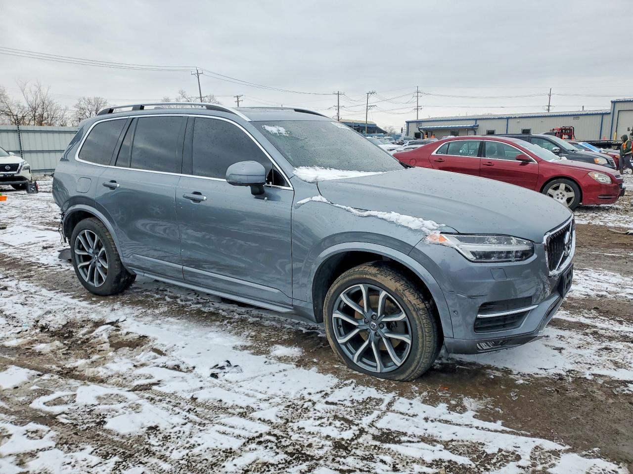 Volvo XC90 T6