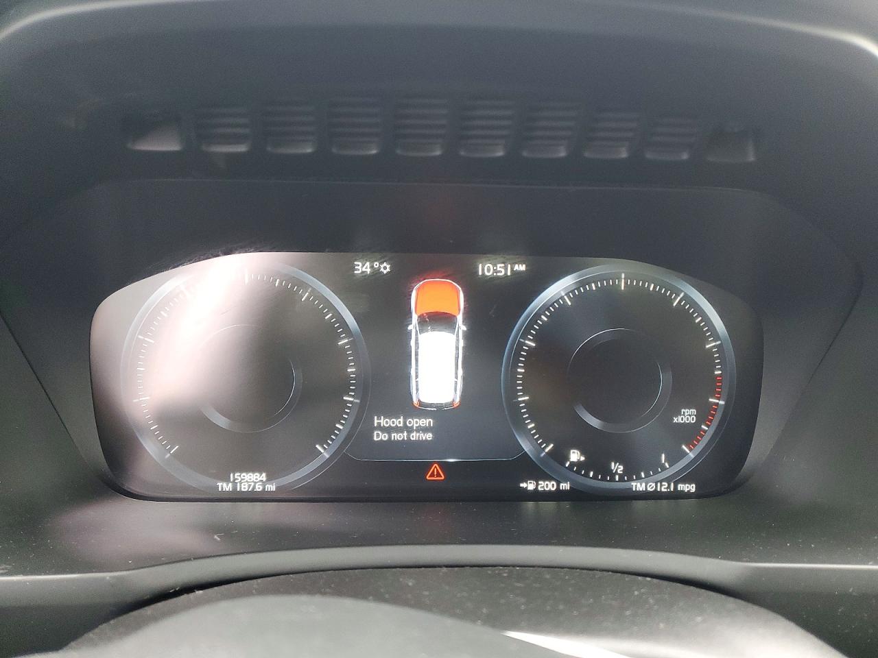Volvo XC90 T6