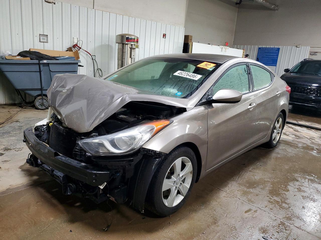 Salvage Hyundai ELANTRA Image