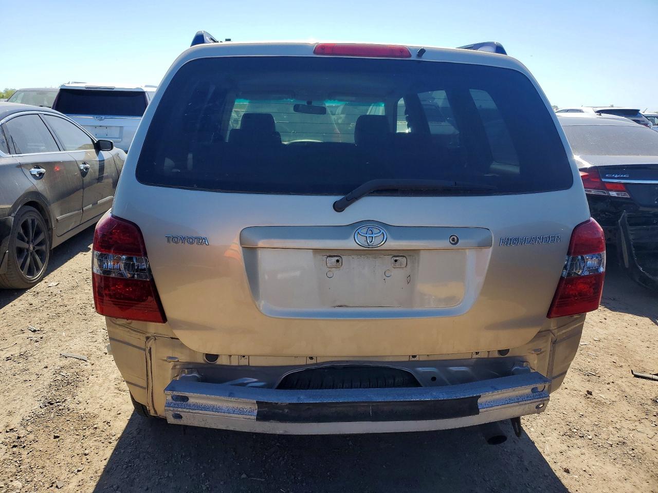 Toyota Highlander Base