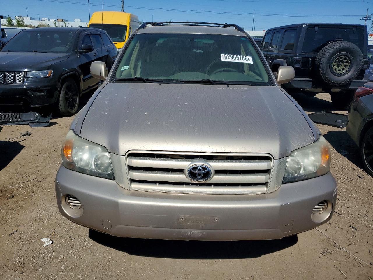 Toyota Highlander Base