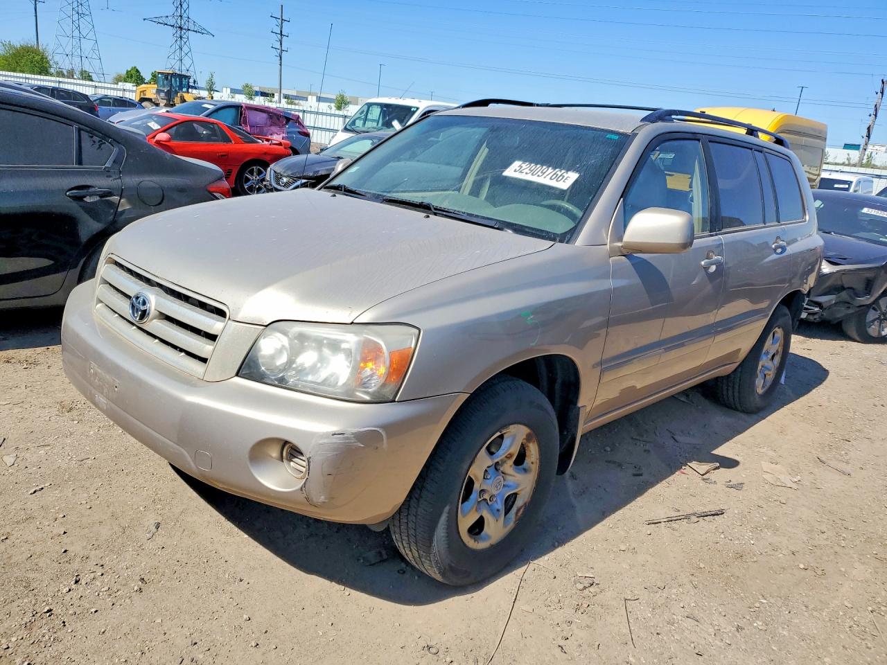Salvage Toyota Highlander Image