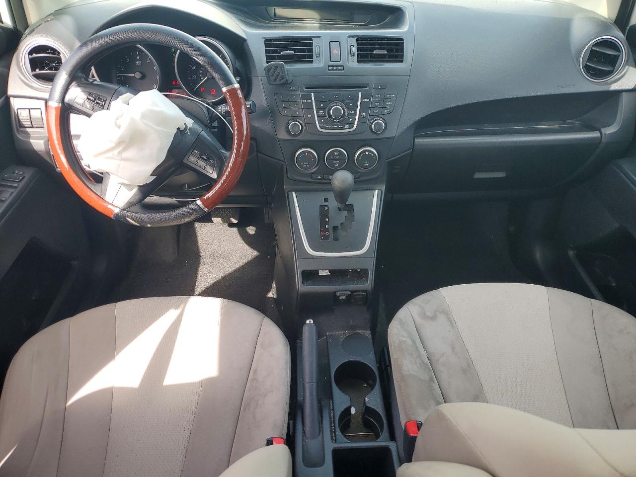 Mazda 5