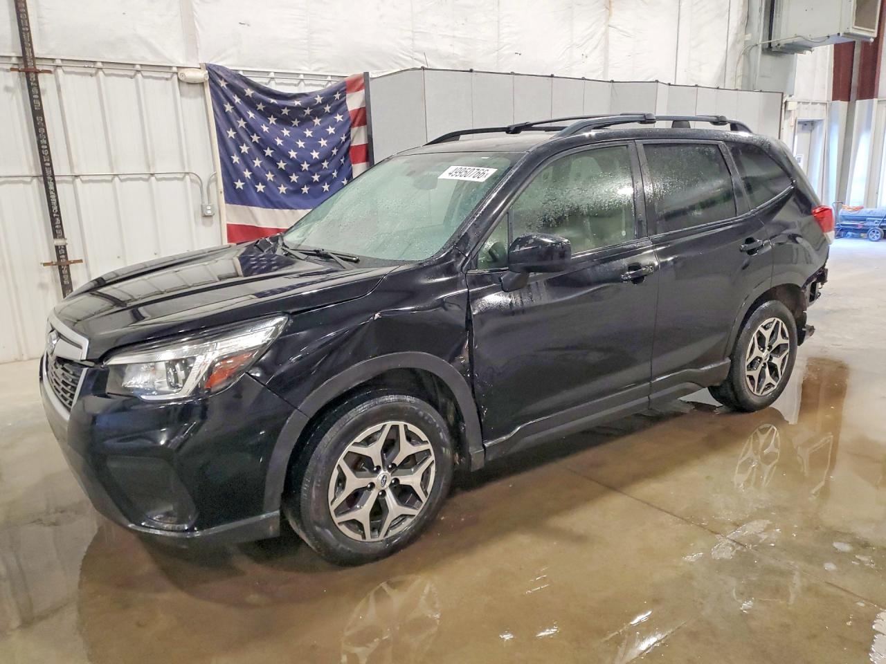 Salvage Subaru Forester Image
