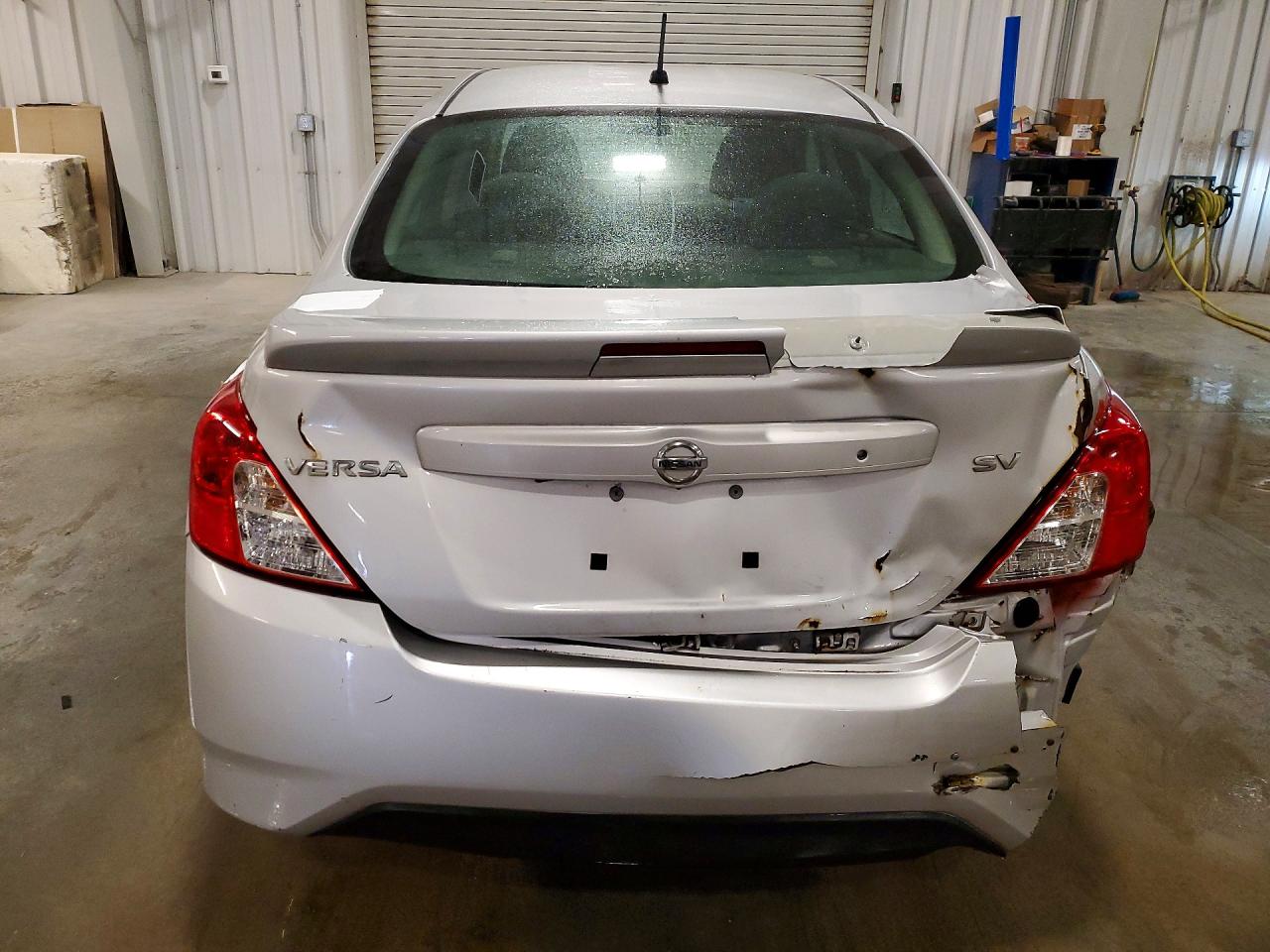Nissan Versa Sv