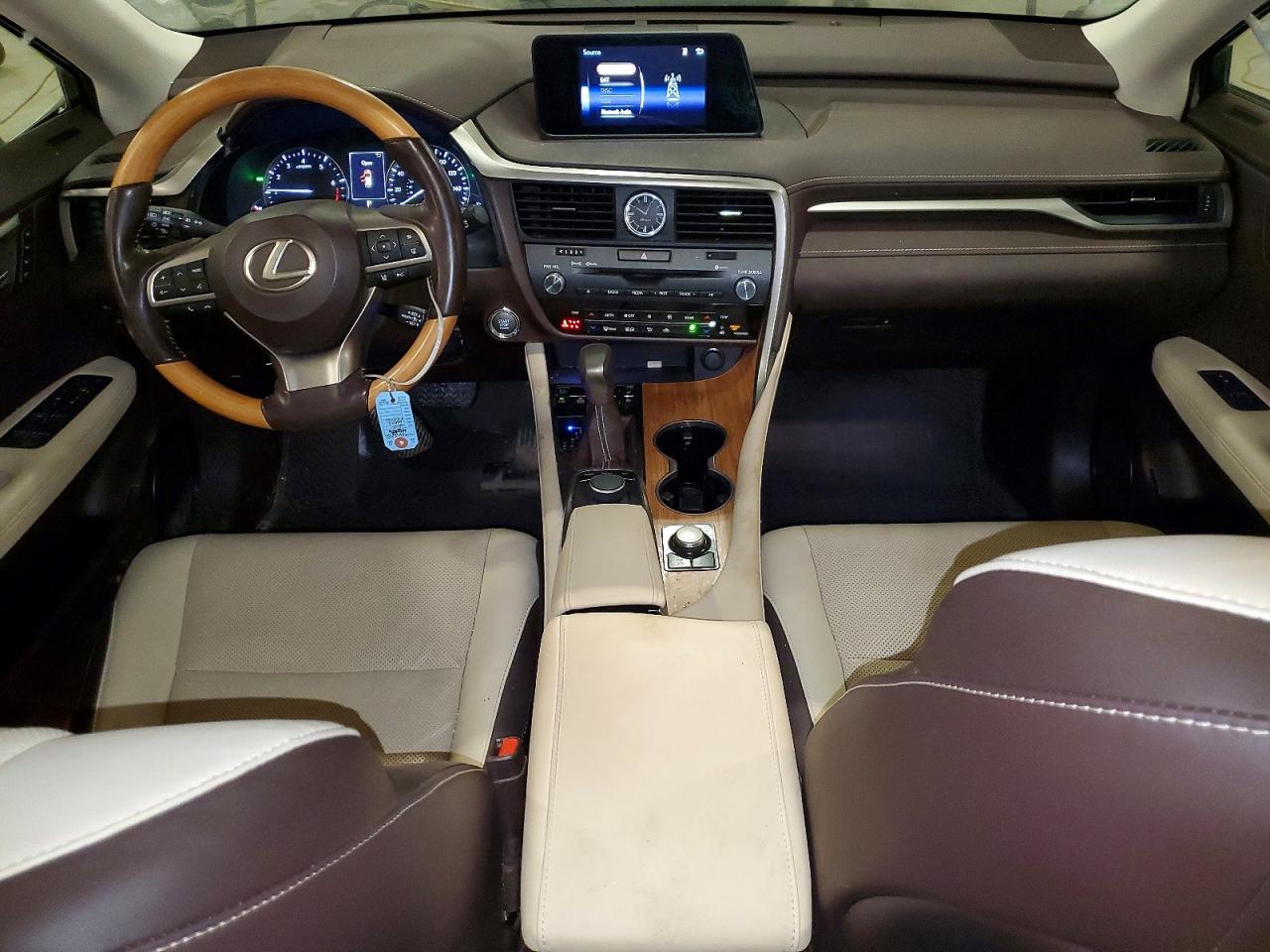 Lexus RX Base