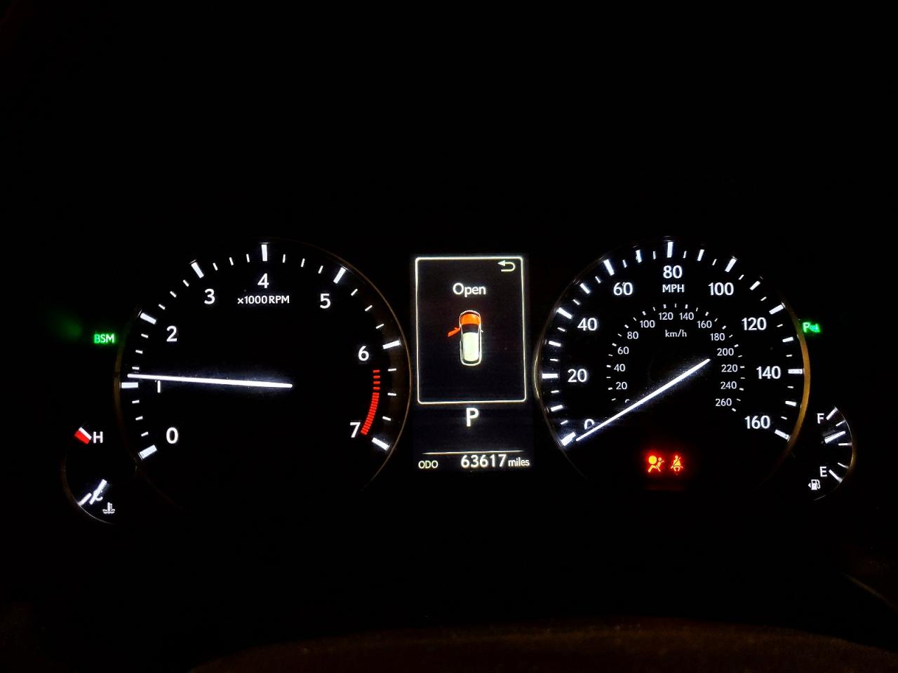 Lexus RX Base