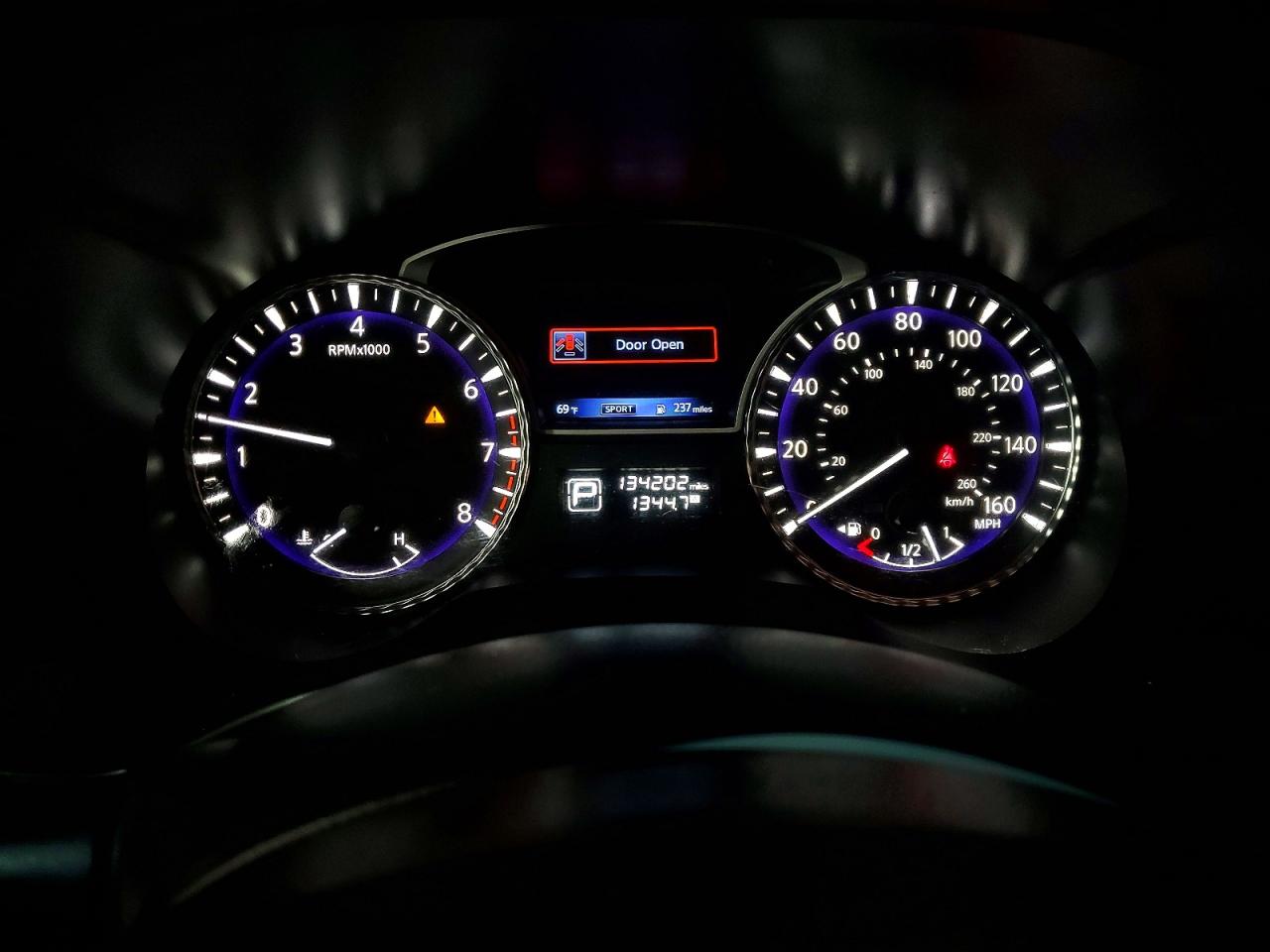 INFINITI Qx Base