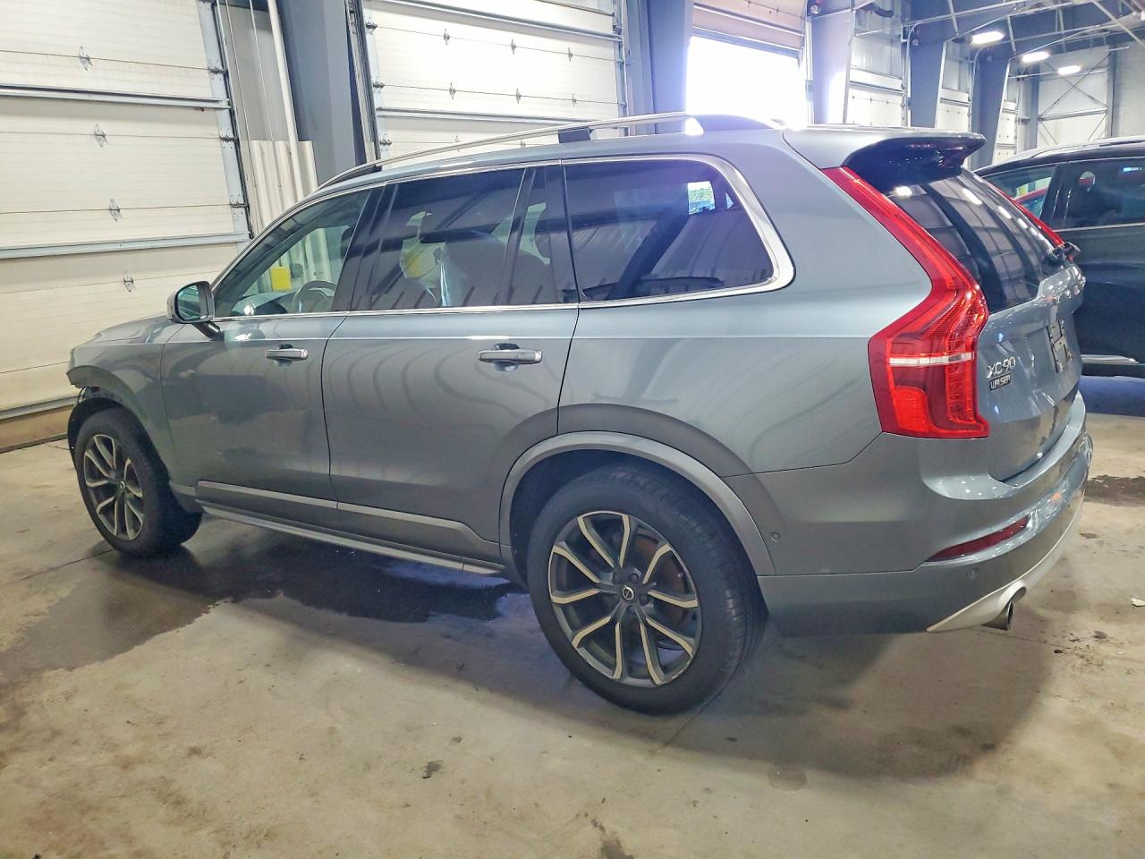 Volvo XC90 T5