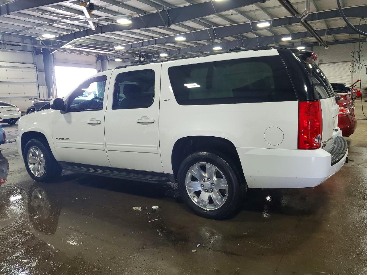 GMC Yukon K1500 Slt
