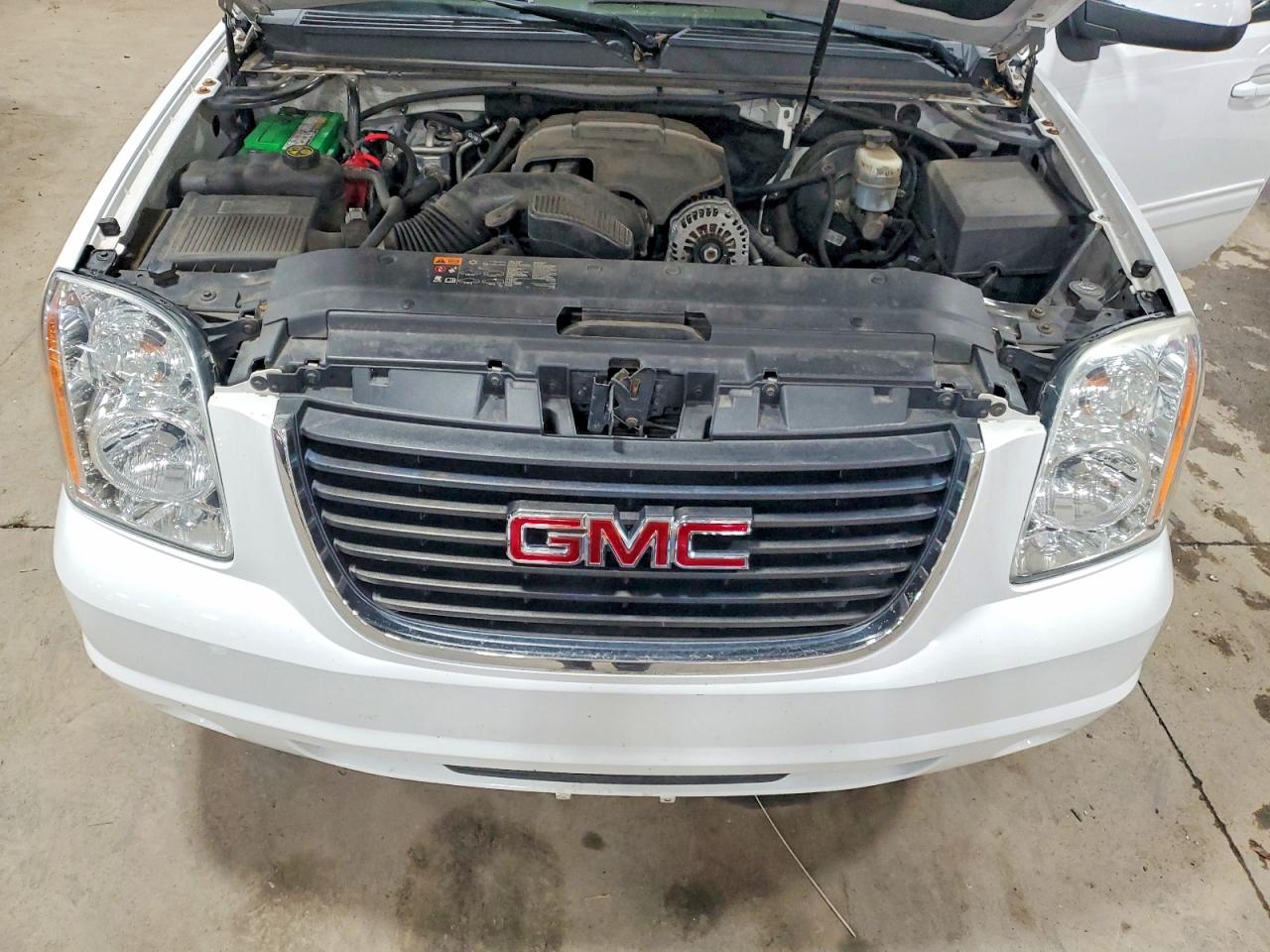 GMC Yukon K1500 Slt