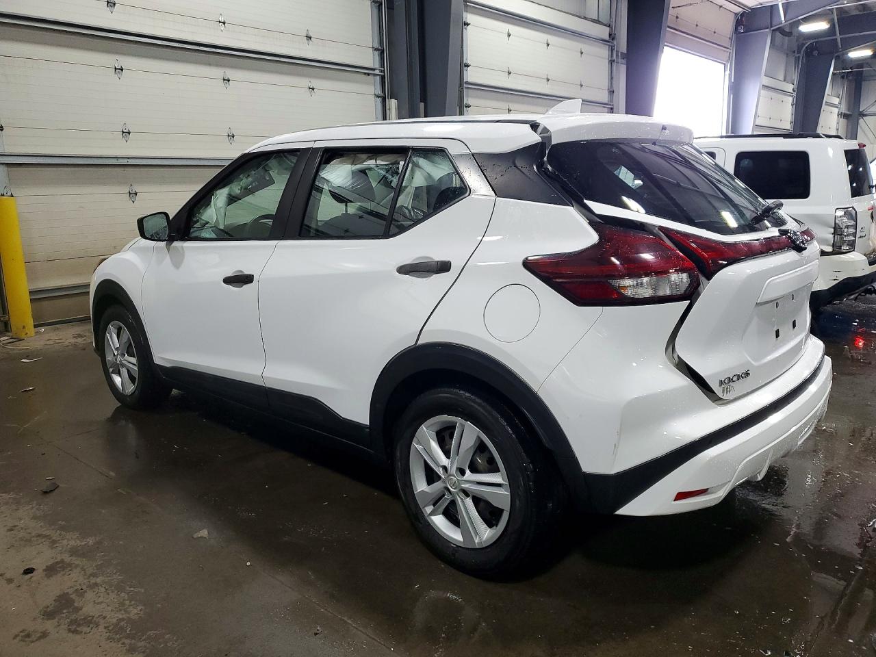 Nissan Kicks S
