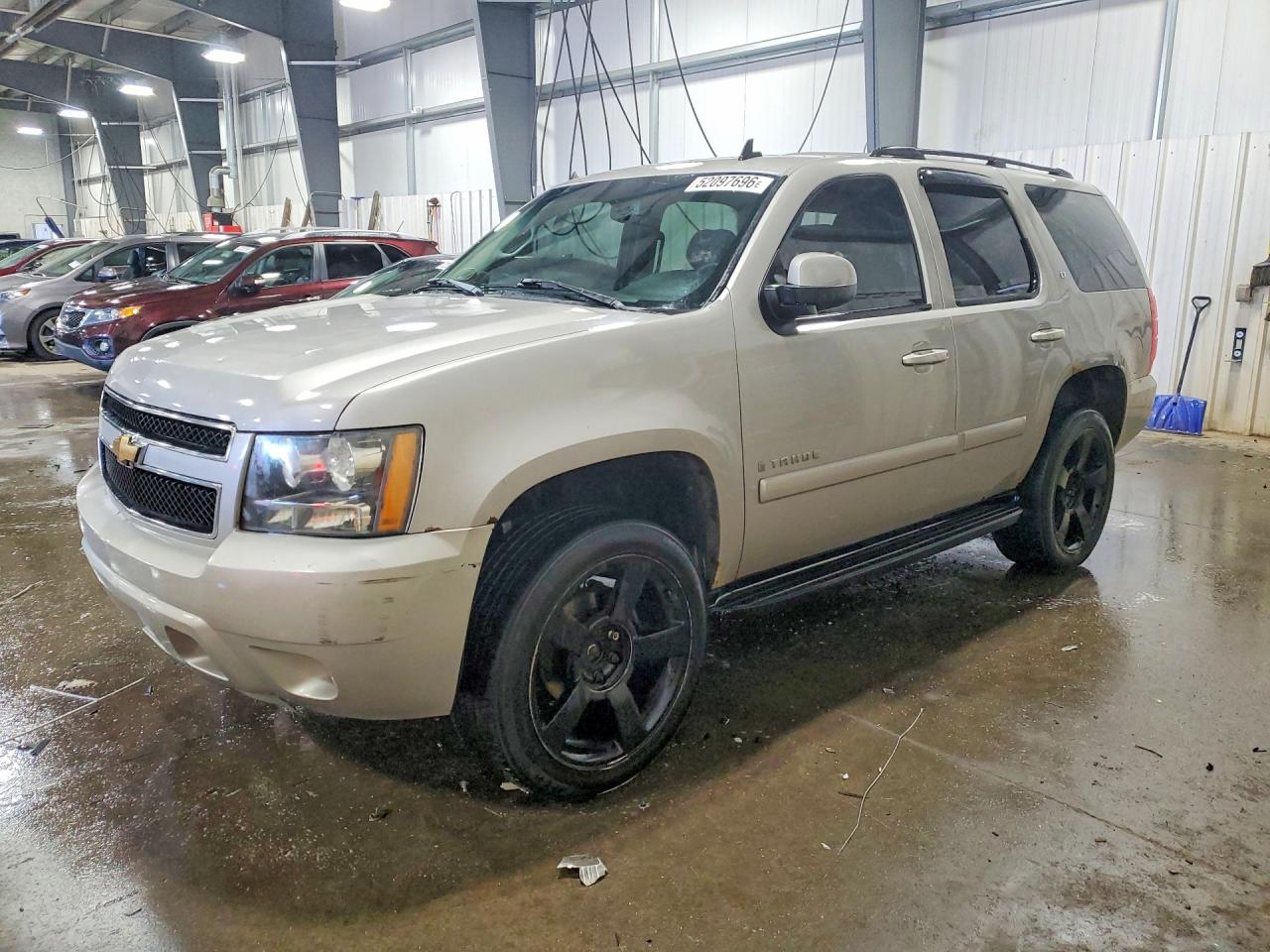 Salvage Chevrolet Tahoe Image