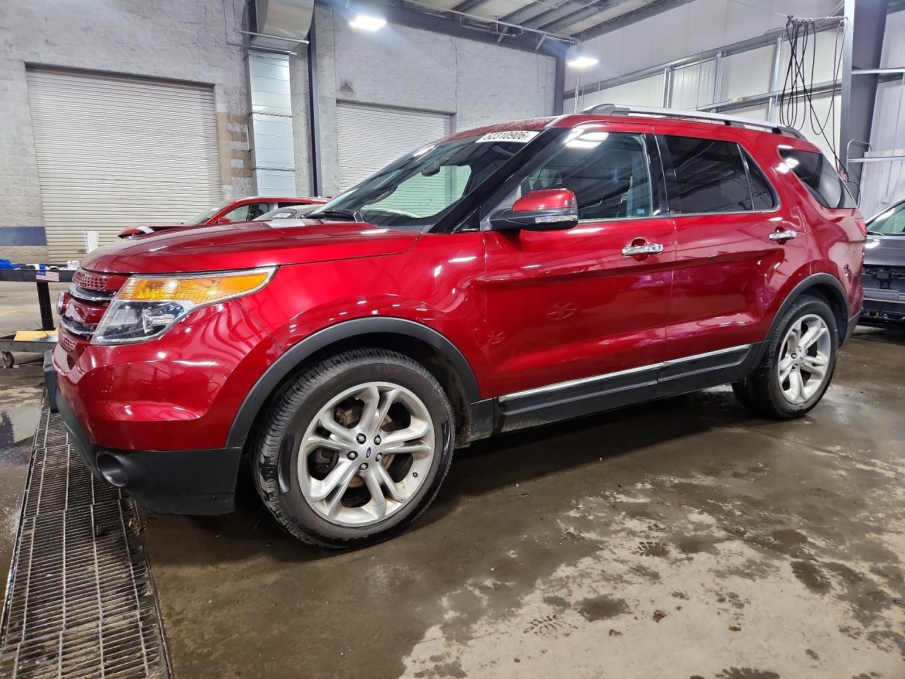 Salvage Ford Explorer Image