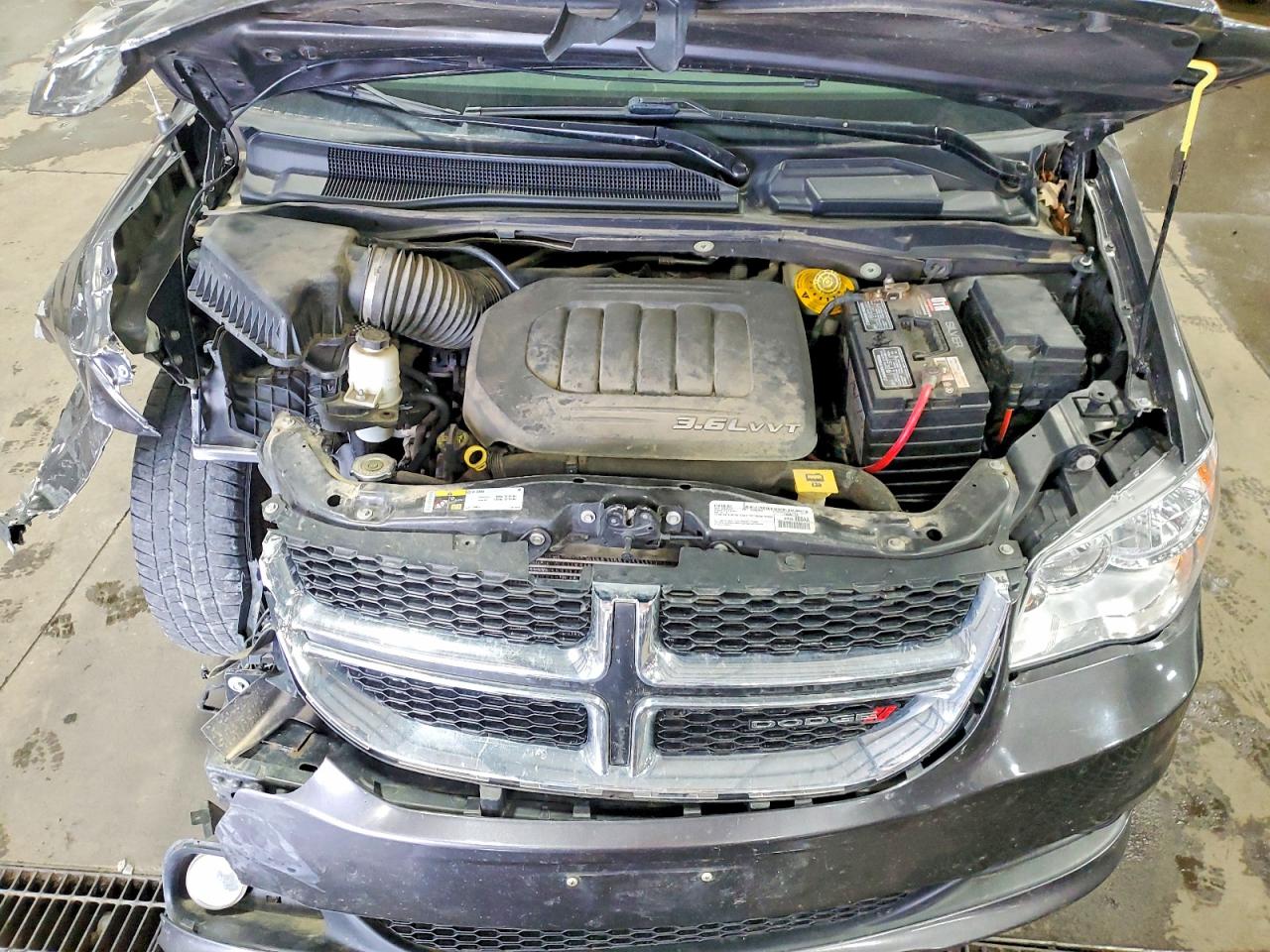 Dodge Caravan Sxt