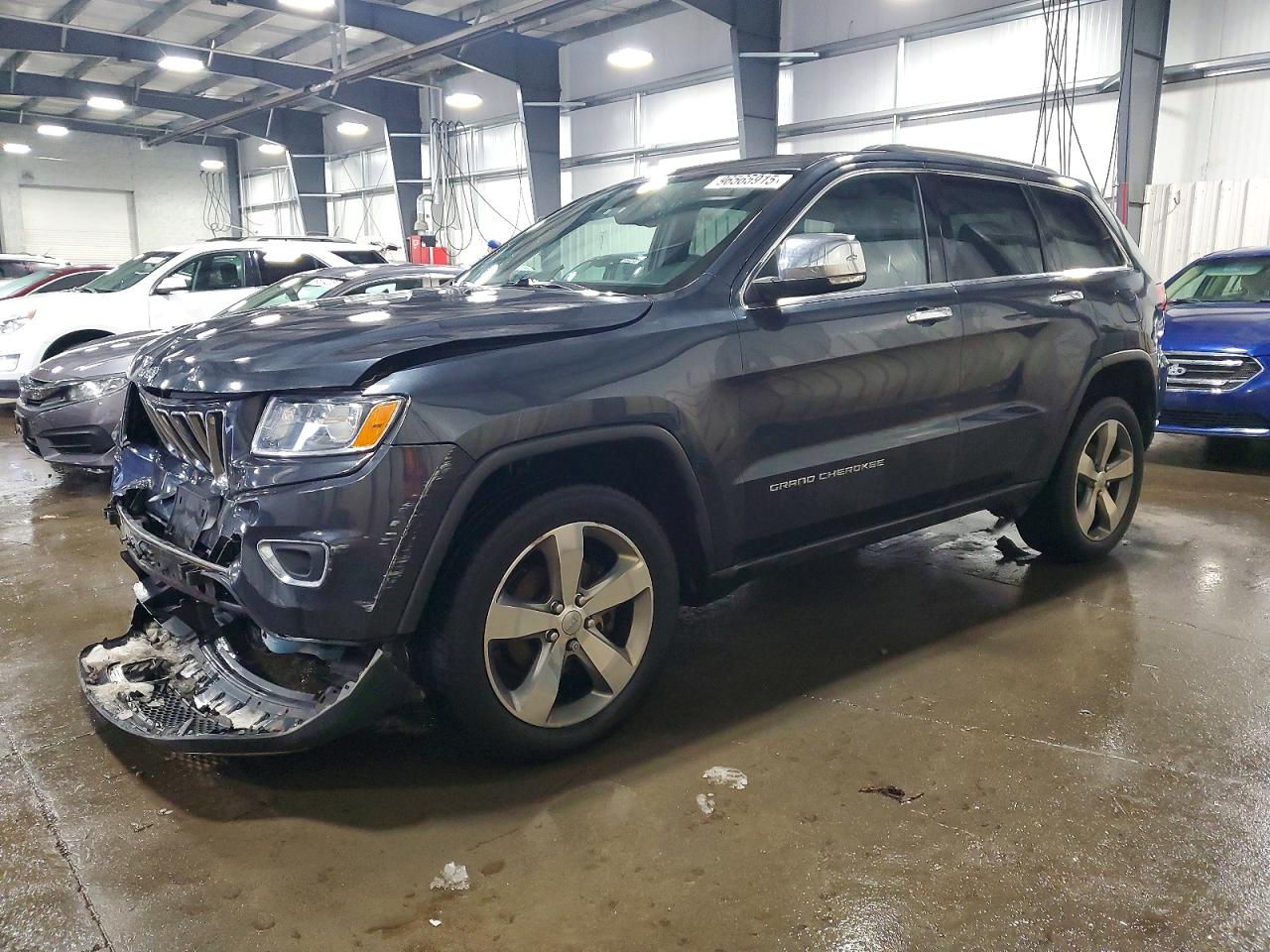 Salvage Jeep Grand Cherokee Image