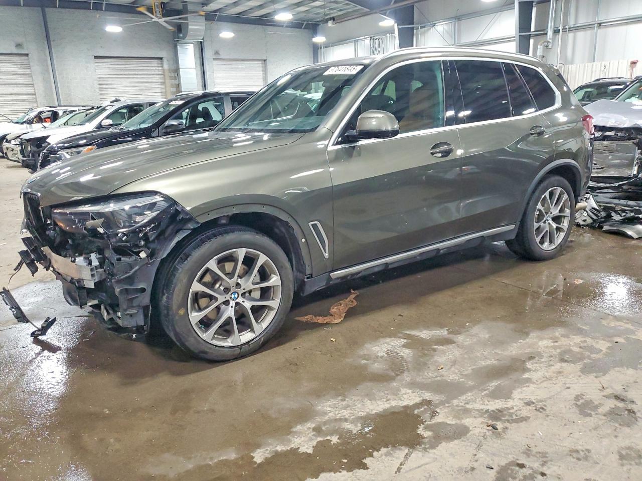 Salvage BMW X Series Image