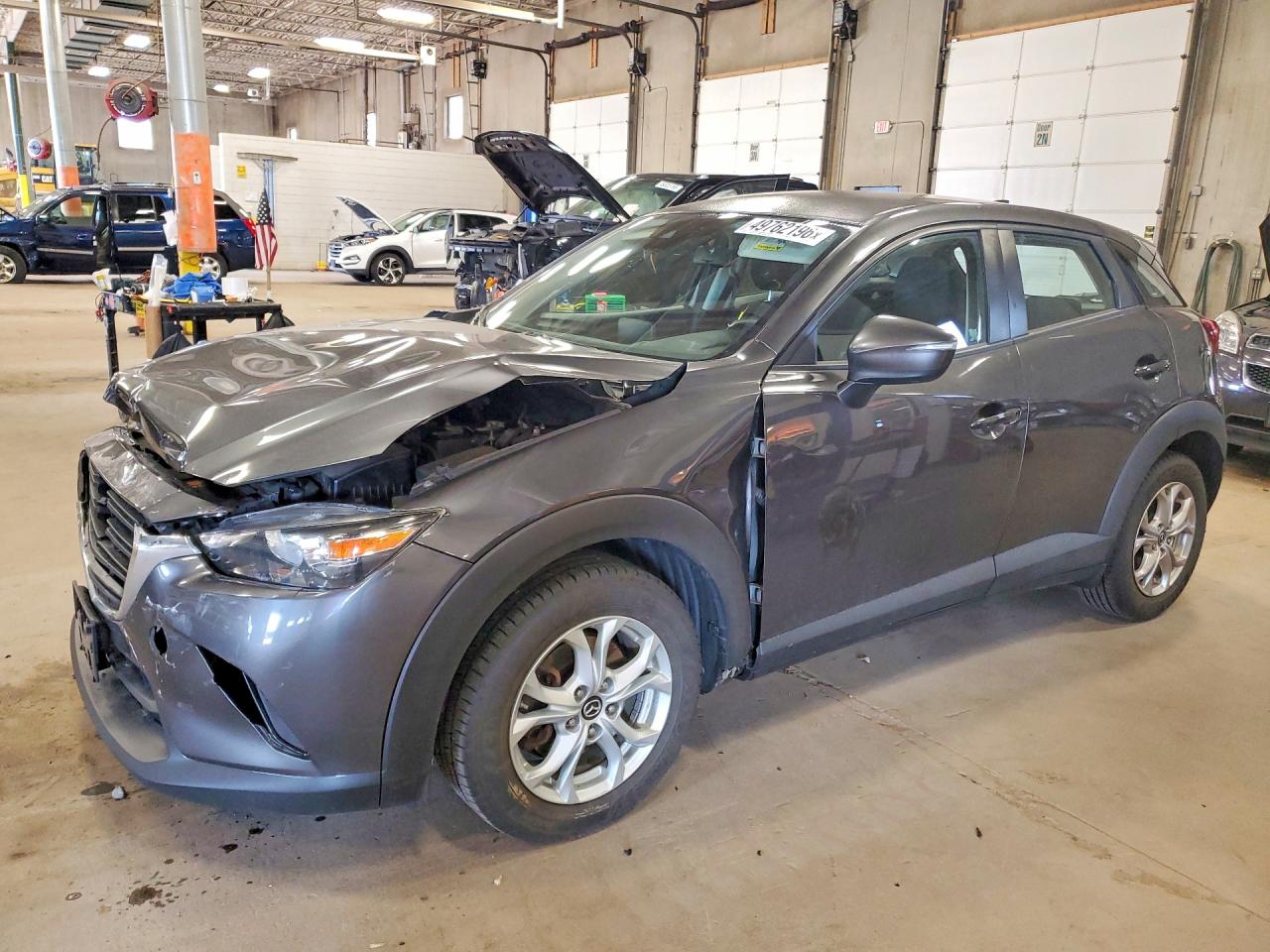 Salvage Mazda Cx Image