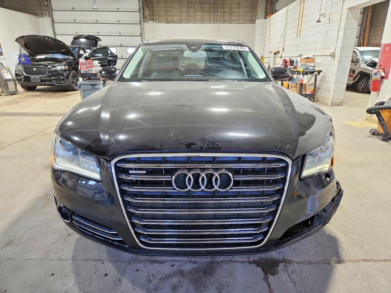 Audi A8 L Quattro