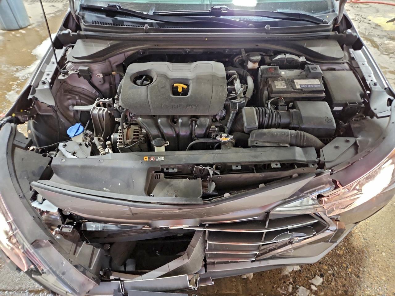 Hyundai ELANTRA Sel