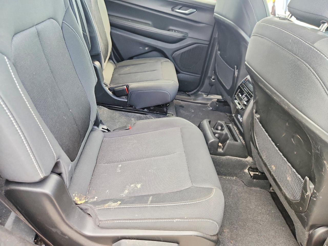 Jeep Cherokee L Laredo