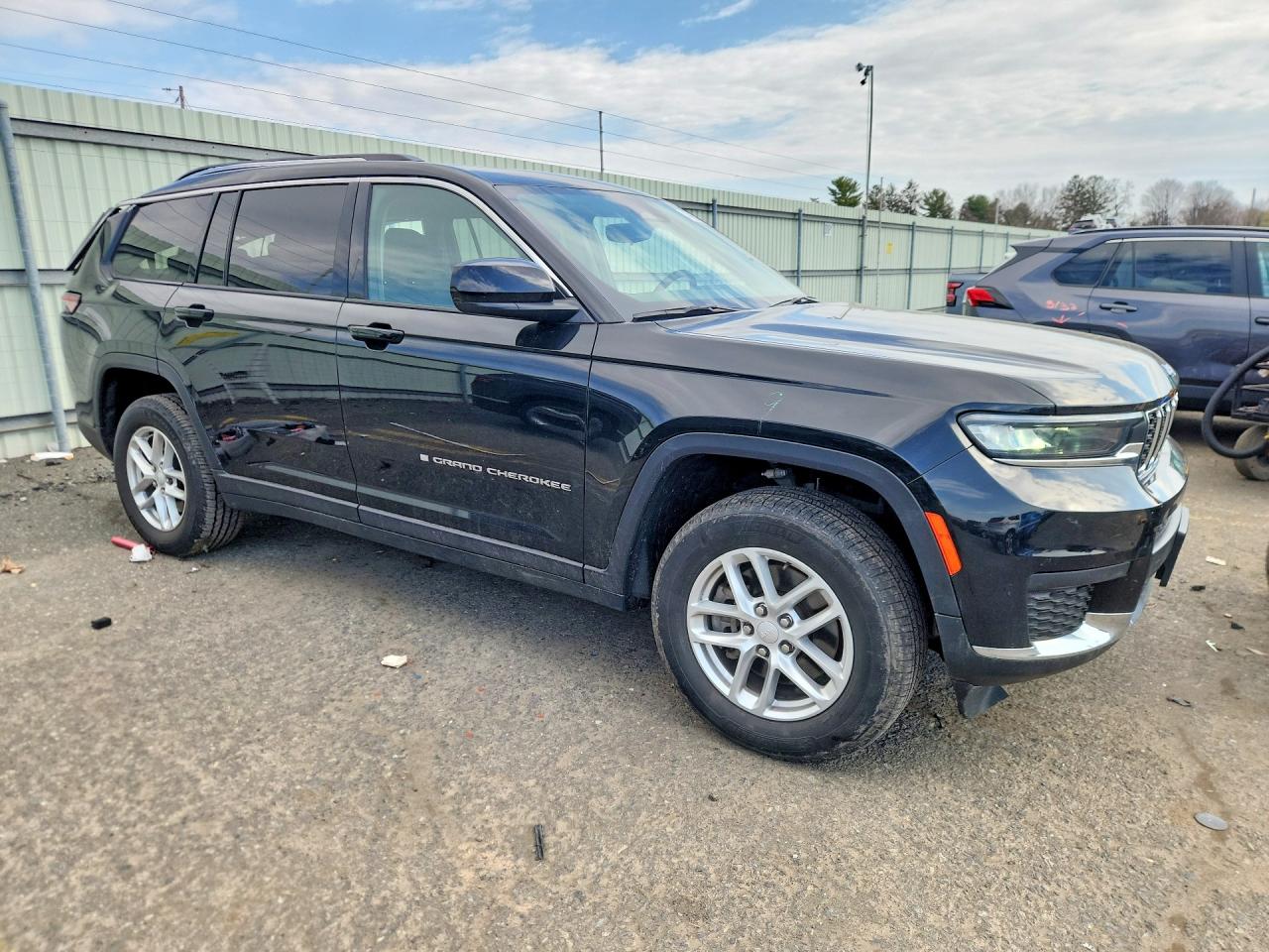 Jeep Cherokee L Laredo