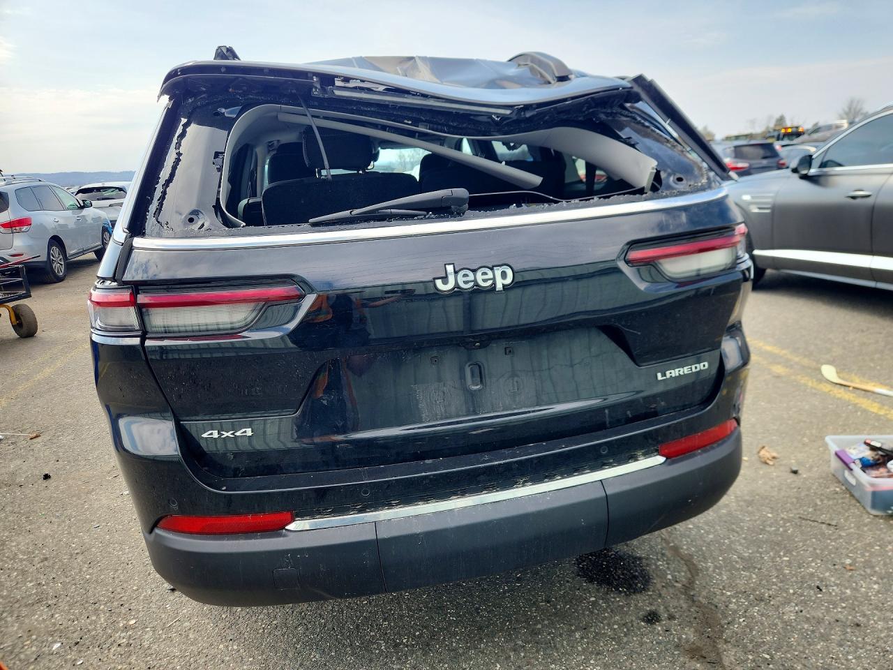 Jeep Cherokee L Laredo
