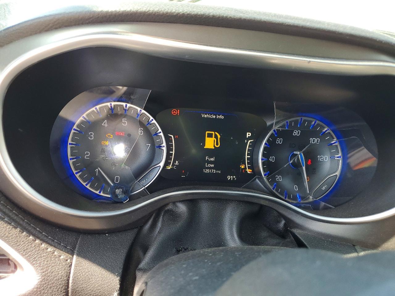 Chrysler Pacifica Limited