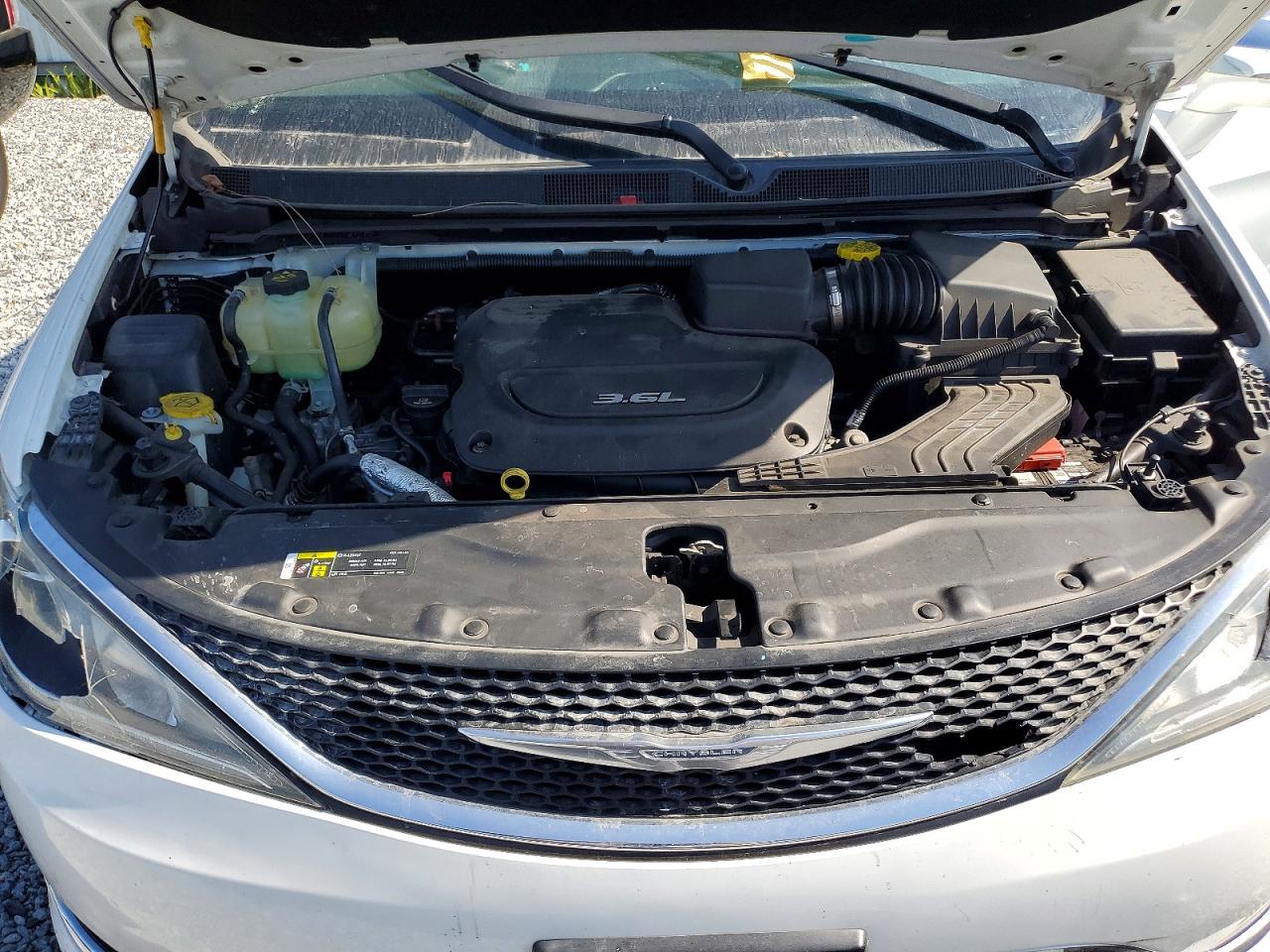 Chrysler Pacifica Limited