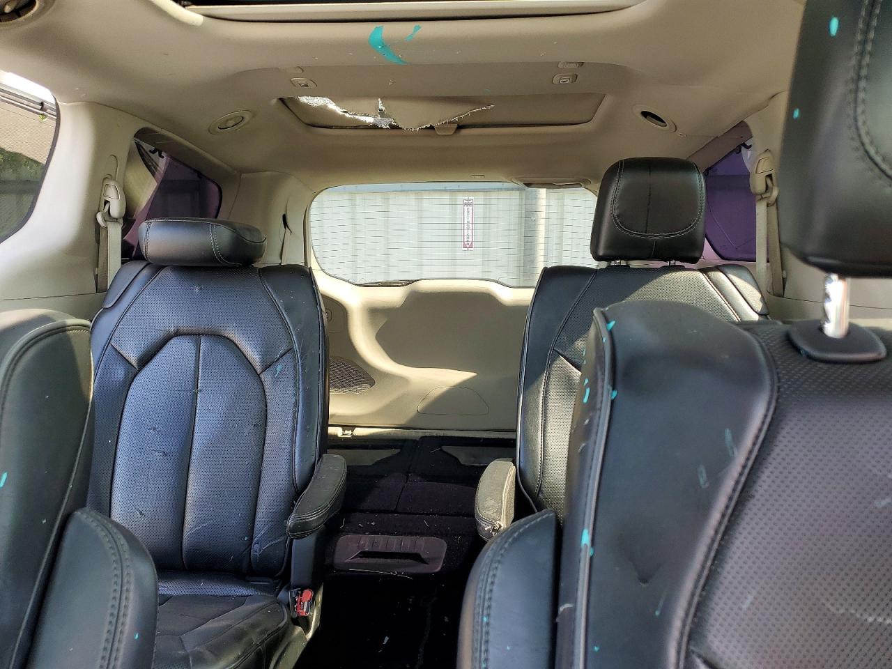 Chrysler Pacifica Limited
