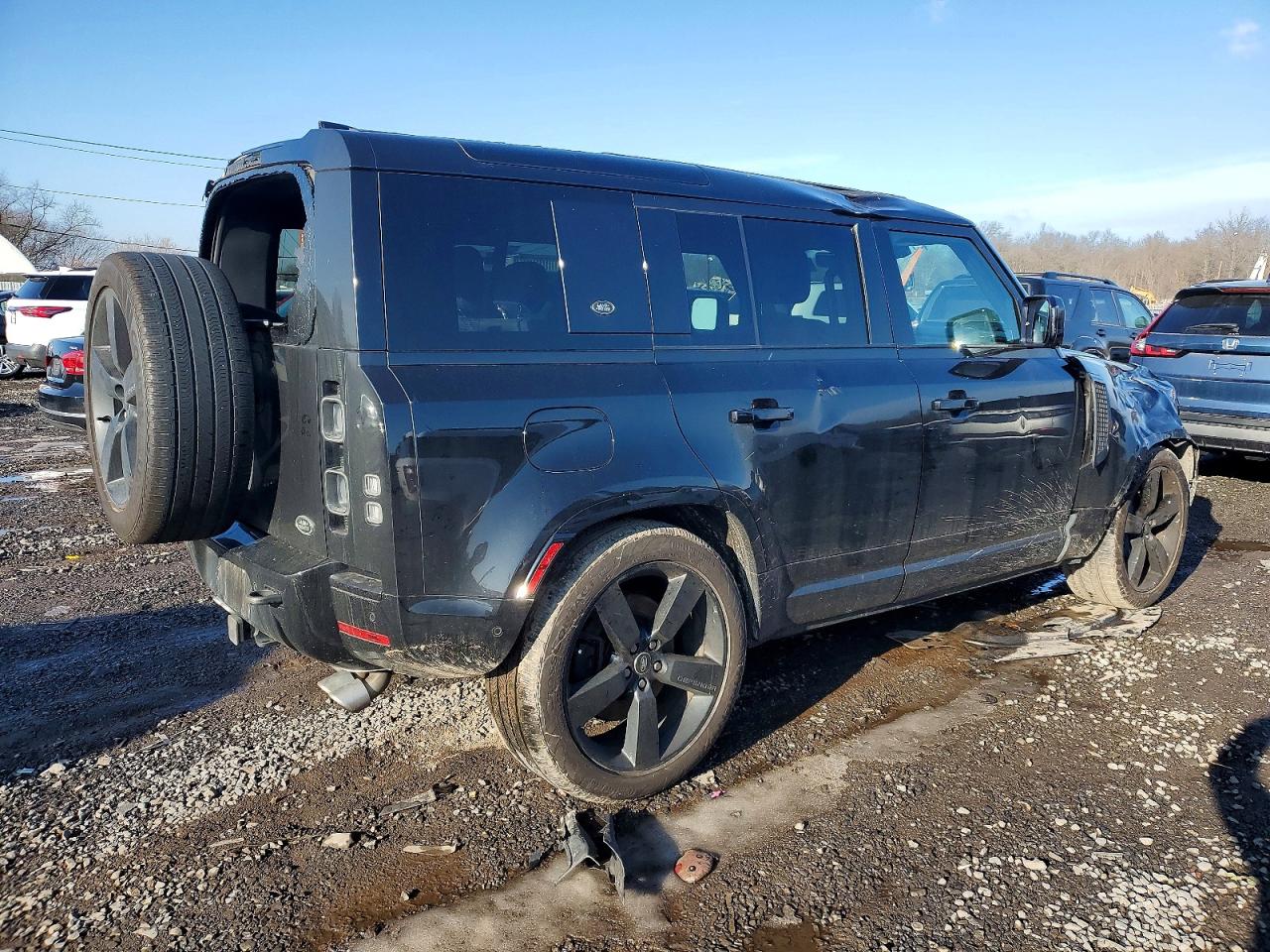 Land Rover Defender 110