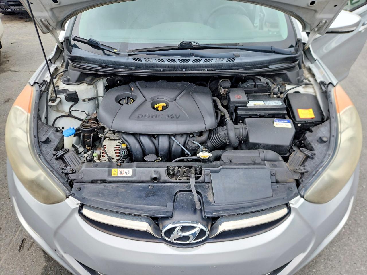 Hyundai ELANTRA Limited