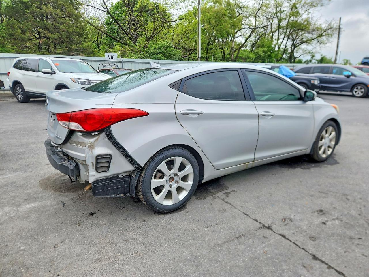Hyundai ELANTRA Limited