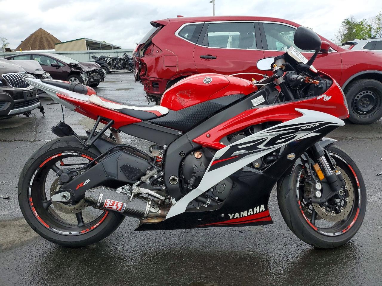 Salvage Yamaha Yzf600 Image