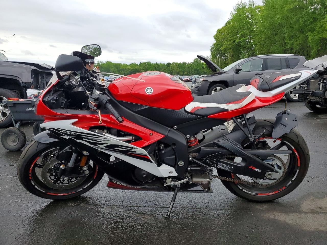 Yamaha Yzf600