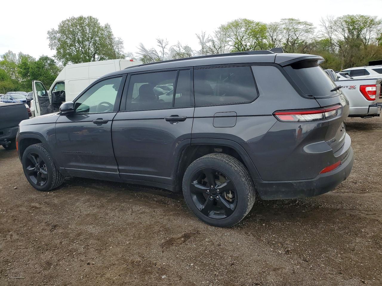 Jeep Cherokee L Laredo