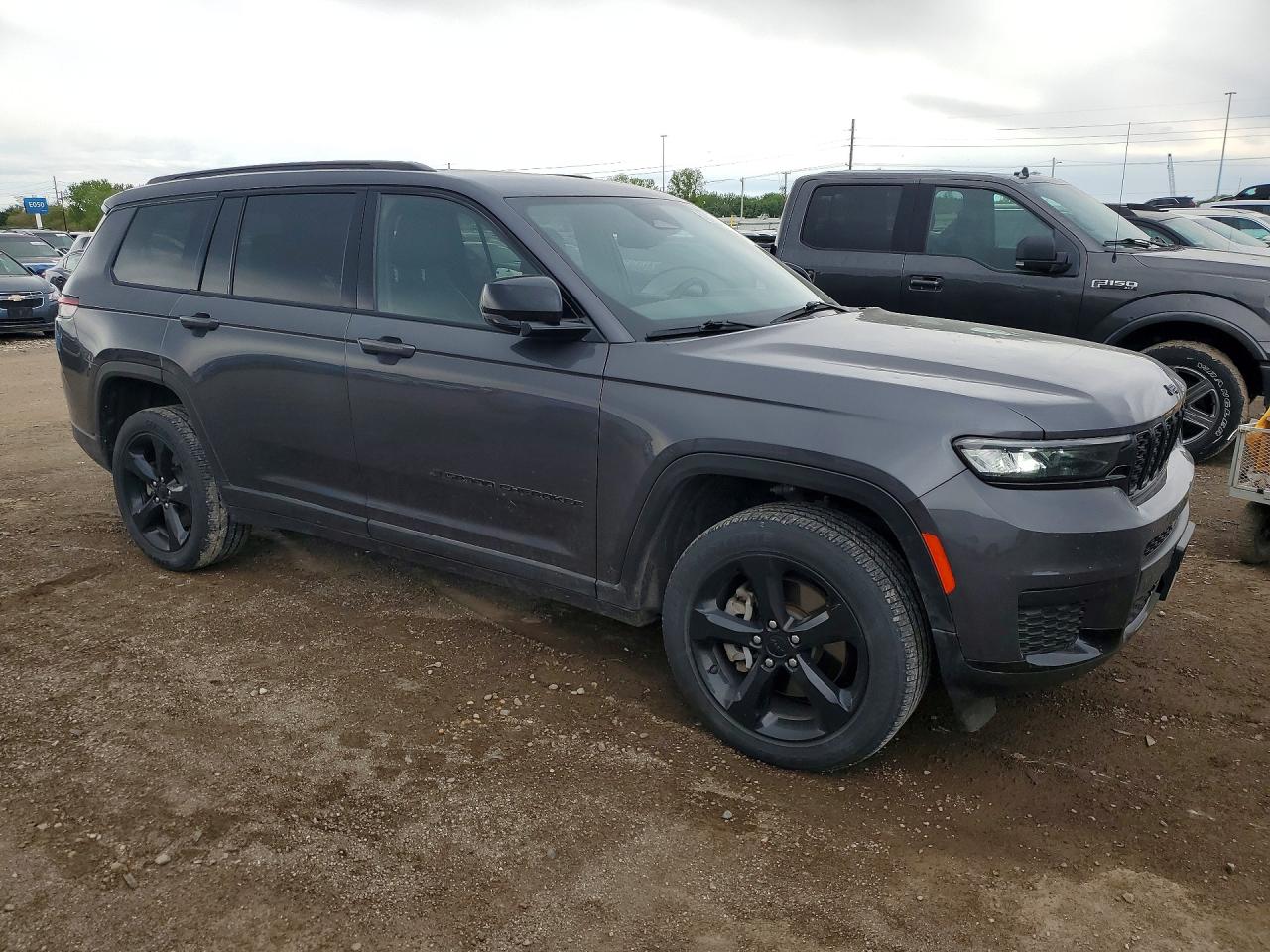 Jeep Cherokee L Laredo